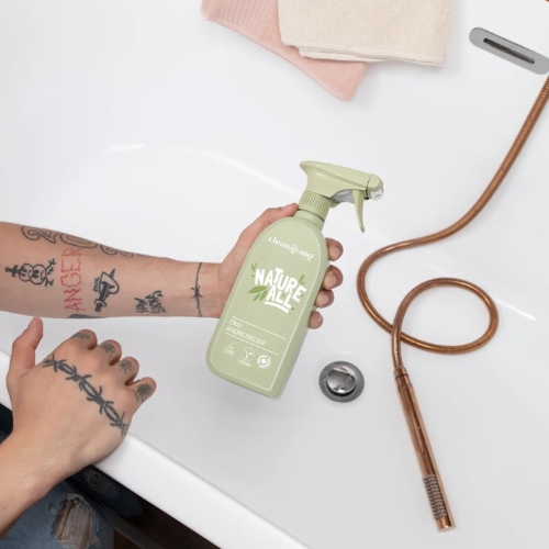 Öko Badreiniger Flasche – natürlicher, biologisch abbaubarer Reiniger für Bad, Dusche und Armaturen, entfernt Kalk und Seifenreste umweltschonend